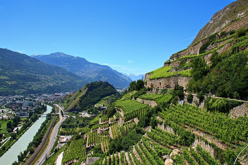 The Rhône River Valley &amp; GSM -- The Other Red Blend from France