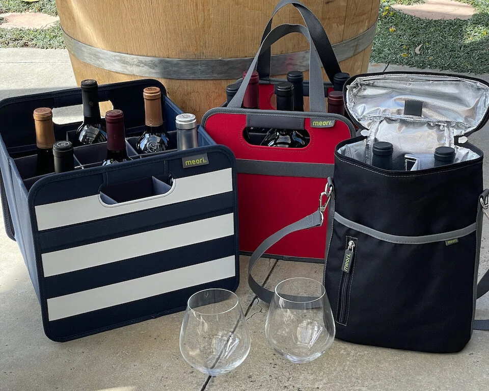 Behind the Cork™ - Wine Carriers by meori