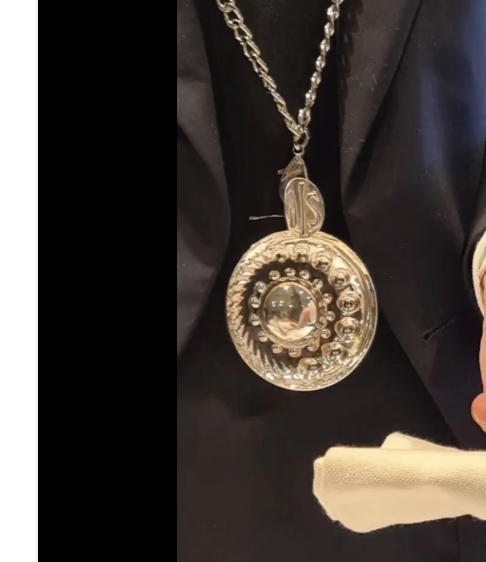 What is that Thing a Sommelier Wears Around Their Neck?